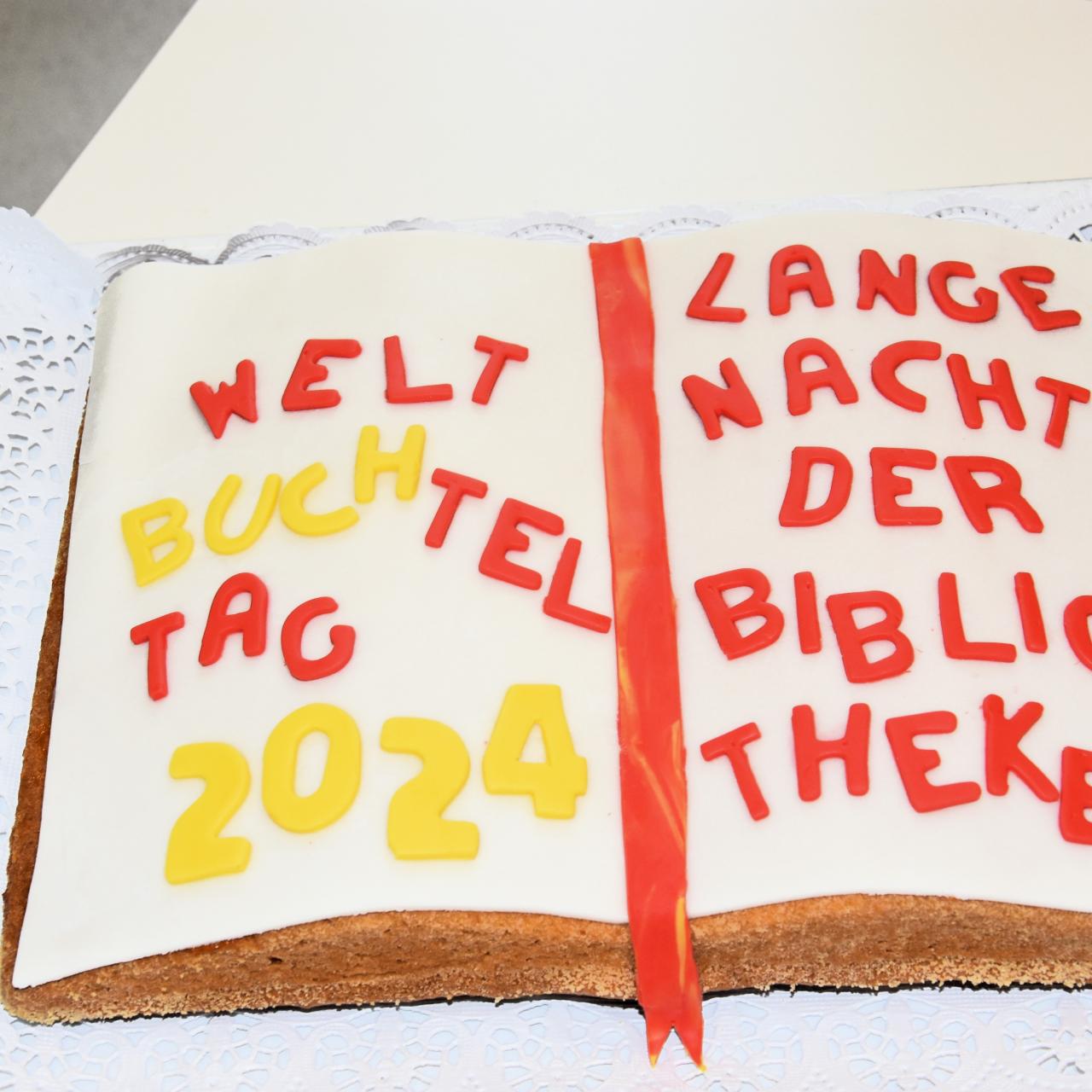 WeltBUCHteltag Torte 2024