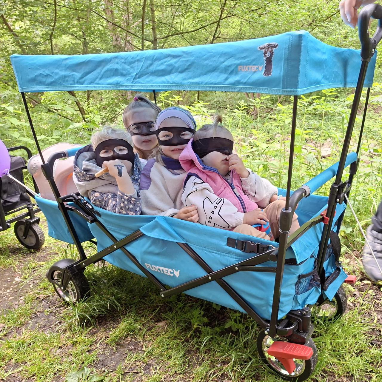 Lamawanderung 2025 - Fotos maskierte Diebe